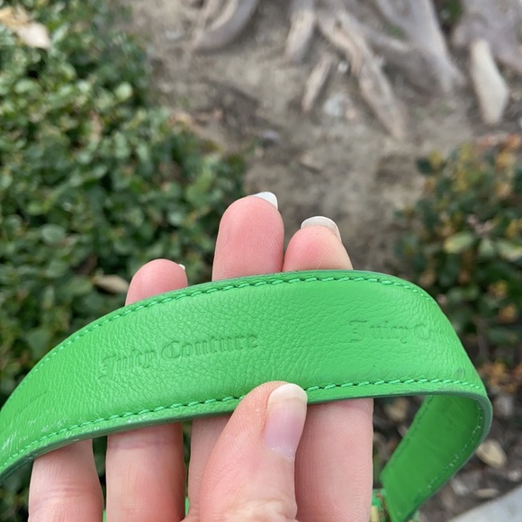 Vintage Juicy Couture Y2K Apple Green Leather shoulder bag baguette purse charms - Picture 8 of 15